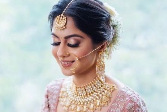 Gujarati sider 🥰 Ras Garba Look 😍 #gujratiwedding #sadi #makeup # hairstyles #crimpedhair #curles #sidermakeup #sider #2020 #instagram… |  Instagram