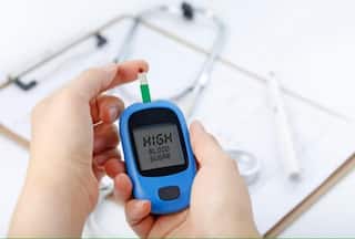 Diabetes: 5 Tips to Prevent Your  Blood Sugar Hike & Maintain Glucose Level