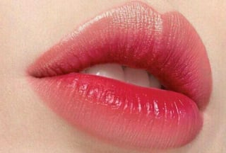What Are Popsicle Stained Lips? How To Attain This Trend in 5 Easy Ways