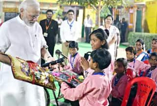 Nirmala Joshi, 81; nun replaced Mother Teresa in mission work