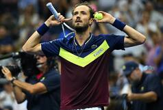 Medvedev Beats Alcaraz In US Open Semis, Set To Face Djokovic In Finals