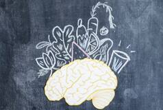Alzheimer's Diet: 3 Nutritious Foods to Boost Memory And Other Brain Functions