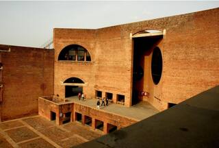 IIM Ahmedabad: From Raghuram Rajan To Chetan Bhagat, Take A Look At Notable Alumni
