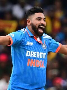 ODI क्रिकेट में सबसे तेज 5 विकेट हॉल लेने वाले Top-5 गेंदबाज