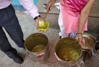 Nearly 100 Girl Students Hospitalized In Bihar's Samastipur After Eating Mid-Day Meal