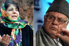 Farooq, Mehbooba Slam Centre's Move To Reduce Tariff On US Apples, Threaten To Hit Streets