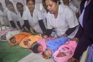 Parents Don't Need To Apply For Birth Certificates as UP Govt Implements This Scheme