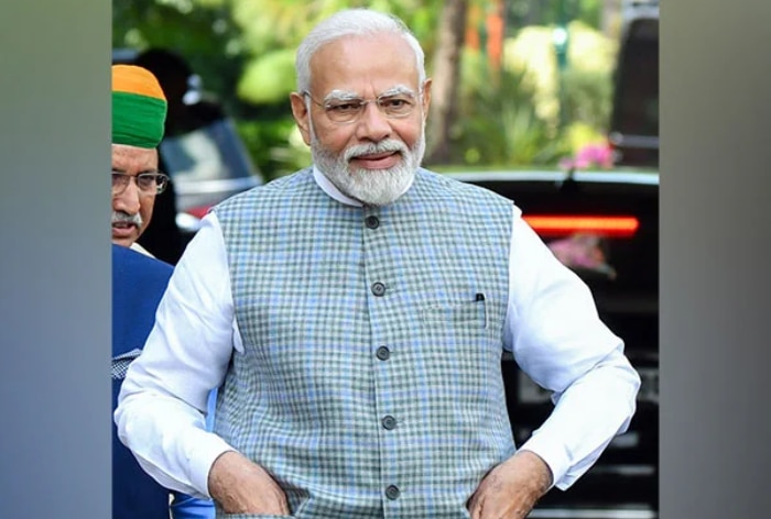 Watch: PM Modi Takes Part In 'Swachhata Pakhwada', Interacts With Wrestler Ankit Baiyanpuriya