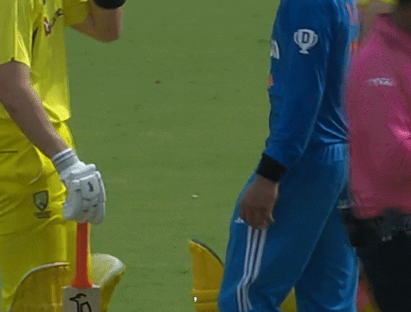 IND vs AUS: परेशान Steve Smith के सामने क्यों नाचने लगे  Virat Kohli!