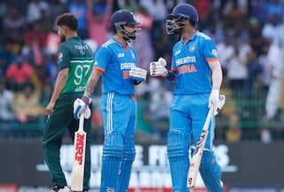 IND vs PAK: कोलंबो में कोहली-राहुल ने खोले पाकिस्तानी गेंदबाजों के धागे, सोशल मीडिया पर आई Memes की बाढ़