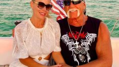 70 साल के WWE लीजेंड Hulk Hogan ने की तीसरी शादी, देखें वाइफ Sky Daily की खूबसूरत तस्वीरें