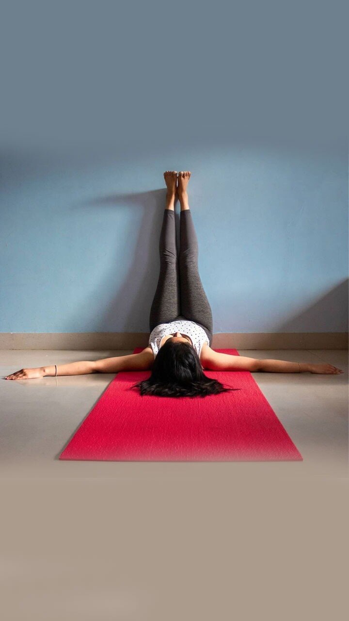 10 Yoga Asanas to Strengthen Your Spine