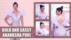 Akanksha Puri ने अपनी Boldness से बढ़ाया इंटरनेट का पारा, Deep Neck Dress पहन लूट ली लाइमलाइट