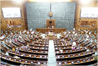 Women Reservation Bill लोकसभा से पास, पर्चियों से हुई वोटिंग- ऐतिहासिक विधेयक के समर्थन में पड़े 454 मत