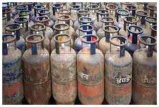 Nearly 200% Gas Price Hike In Pakistan Amid Subsidies For Wealthy Exporters