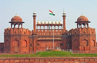 Red Fort: बच्चों के साथ संडे को घूमिए लाल किला, उन्हें बताइए किले की ये रोचक बातें