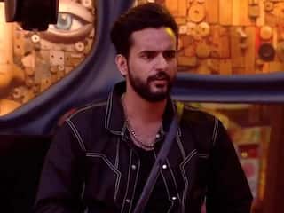 Bigg Boss OTT फेम Abhishek Malhan के बैग से चोरी हुआ लाखों का कैश, व्लॉग शेयर कर बताया पूरा मामला