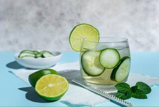 Bloating: 5 Homemade Drinks to Treat Stomach Swelling And Gas