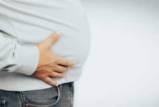 What is Festive Bloating? 5 Tips to Reduce Gas And Belly Tightness