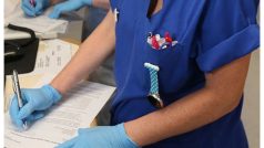 Britain में नर्सों की बर्बरता, सिख मरीज को दाढ़ी बांधे रखने और भूखा रखने का आरोप