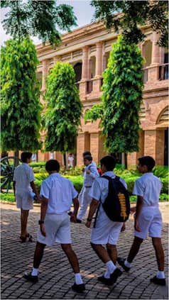 10 Famous Alumni Of Scindia School