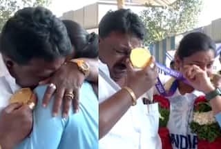 WATCH: एशियन गेम्स में गोल्ड मेडल जीतकर लौटी Snehal Shinde को देख भावुक हुए पिता, नहीं रोक पाए आंसू
