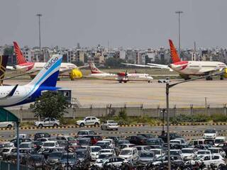 Flight Cancelled or Delayed Due to Dense Fog in Delhi? Here   s What to do Next, How to Claim Full Refund