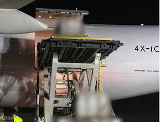 Israel Hamas War: US से आधुनिक अमेरिकन हथियारों की पहली खेप इजराइल पहुंची, ये है वीडियो