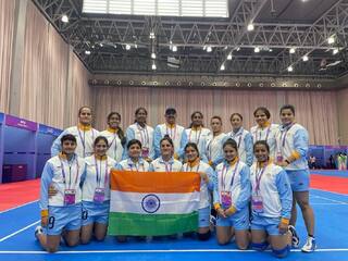 Asian Games में भारत के 100 मेडल पूरे, यहां देखें पदक जीतने वाले खिलाड़ियों की लिस्ट