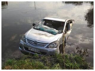 Keral News: नदी में जा गिरी Google Map के भरोसे चल रही कार, 2 डॉक्टरों की डूबकर हुई मौत