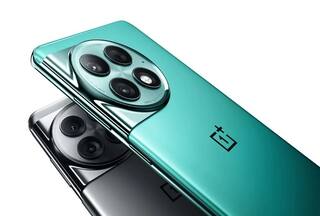 बुलेट से भी तेज है OnePlus का ये धाकड़ फोन, 24GB रैम और 1.5K AMOLED डिस्प्ले जैसी हैं खूबियां