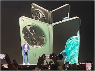 OnePlus का पहला फोल्डेबल फोन Launch, दो कलर ऑप्शन के साथ मिलेंगे कमाल के Features- कीमत भी जानें