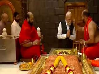 WATCH: PM Modi Offers Prayers At Saibaba Samadhi Temple, Shirdi