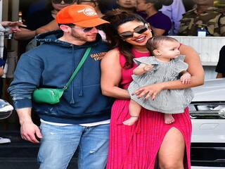 Nick Jonas के कॉन्सर्ट में बेटी के साथ पहुंची Priyanka, लाइमलाइट ले गई मालती मैरी-Video