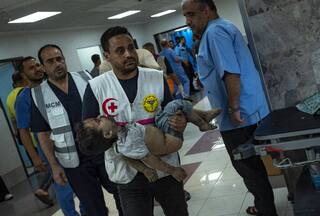 Packed Gaza Hospitals Warn That Thousands Could Die As Supplies Run Low And Ground Offensive Looms