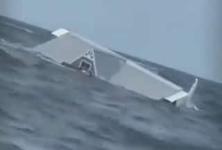 Have You Ever Seen A House Floating In Middle Of The Sea? Watch One Right Here