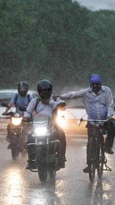 IMD Weather Update: Heavy Rainfall In Kashmir And These States