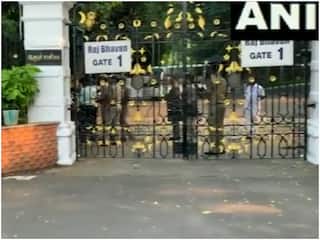 Tamil nadu News: चेन्नई में राजभवन के मेन गेट पर फेंका पेट्रोल बम, पुलिस ने शख्स को हिरासत में लिया