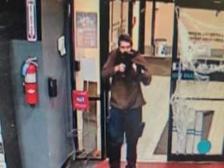 US Shooting: अमेरिका में फिर गोलीबारी! सिरफिरे ने 22 लोगों को मौत के घाट उतारा, कई घायल