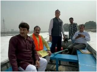 Delhi में अब यमुना की गंदगी को लेकर सियासत, छठ से कालिंदी कुंज में फिर तैरते दिखे जहरीले झाग, AAP पर भड़की BJP