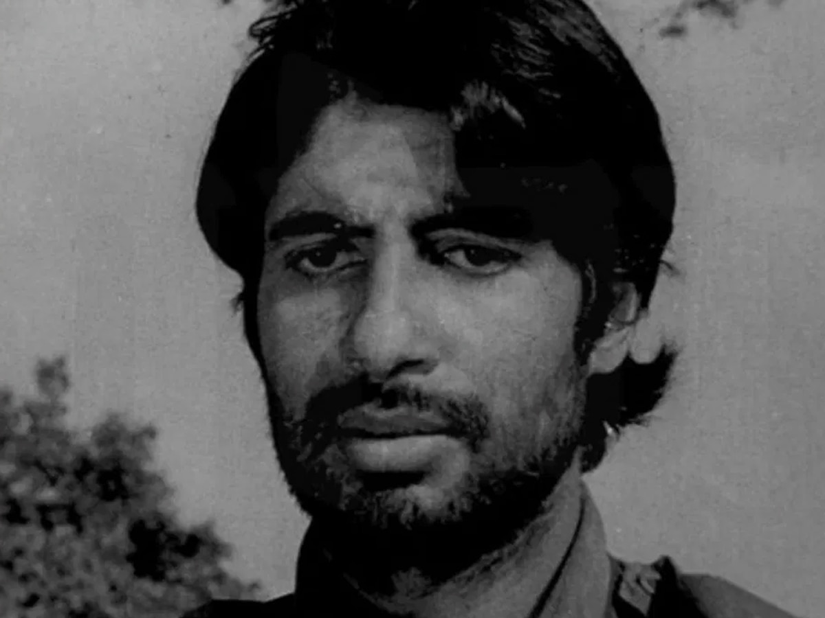 Amitabh Bachchan B'day: सात दिन तक बिना नहाए रहे थे अमिताभ बच्चन, ऐसा क्या हुआ था?