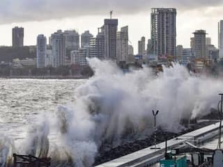 Mumbai Cyclone Alert: अरब सागर में उठ सकता है, चक्रवात, IMD ने दी चेतावनी