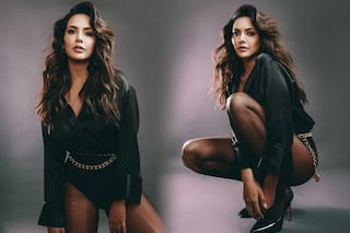 Esha Gupta Channels Midweek Glamour, Flaunts Toned Legs And Sexy Figure in HOT Bodysuit
