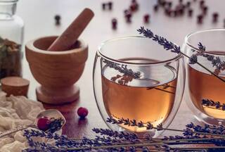 पिएं काली मिर्च और हल्दी का ड्रिंक, दूर होंगी सेहत की कई समस्याएं