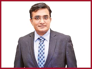 Parag Desai Death: स्ट्रीट डॉग्स के हमले में घायल वाघ बकरी चाय ब्रांड के मालिक पराग देसाई का निधन