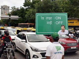 दिल्ली में प्रदूषण की रोकथाम के लिए दिल्ली सरकार आज से करेगी 'Red Light On, Gaadi Off' अभियान की शुरुआत