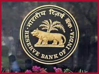 IIFL Finance Stock Down After RBI Bar It From Sanctioning, Disbursing Gold Loans