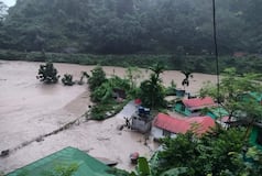 Cloudburst in Sikkim: Bridges on Teesta Washed Away; Photos And Videos Show Massive Flooding