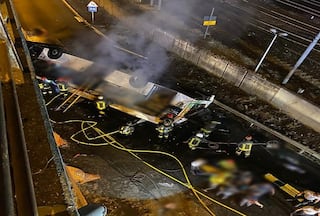 21 Tourists Killed In Italy After Bus Falls From Venice Bridge