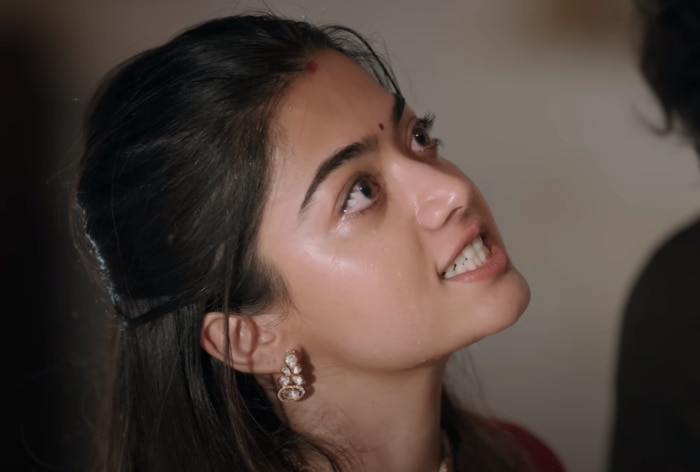 Animal Director Sandeep Reddy Vanga Decodes Rashmika Mandanna's Viral Dialogue, 'Very Emotional Scene...'